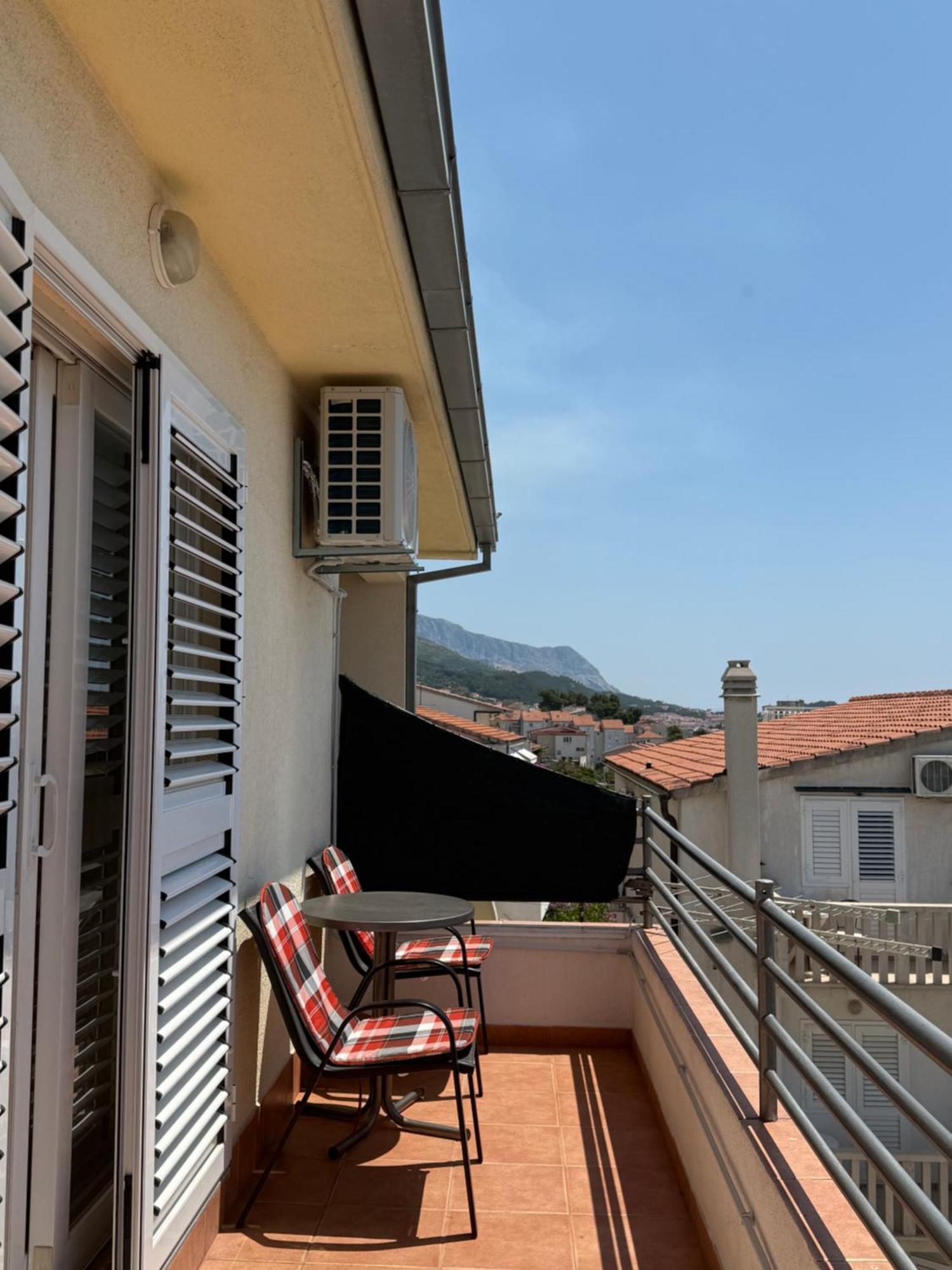 Ana&mia Apartment Makarska