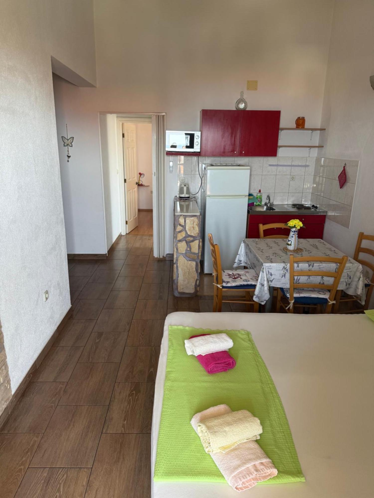 Ana&mia Apartment Makarska